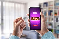 Peste 62% din traficul cazinourilor online din România vine de la telefoane mobile, spun cei de la CazinoExpert