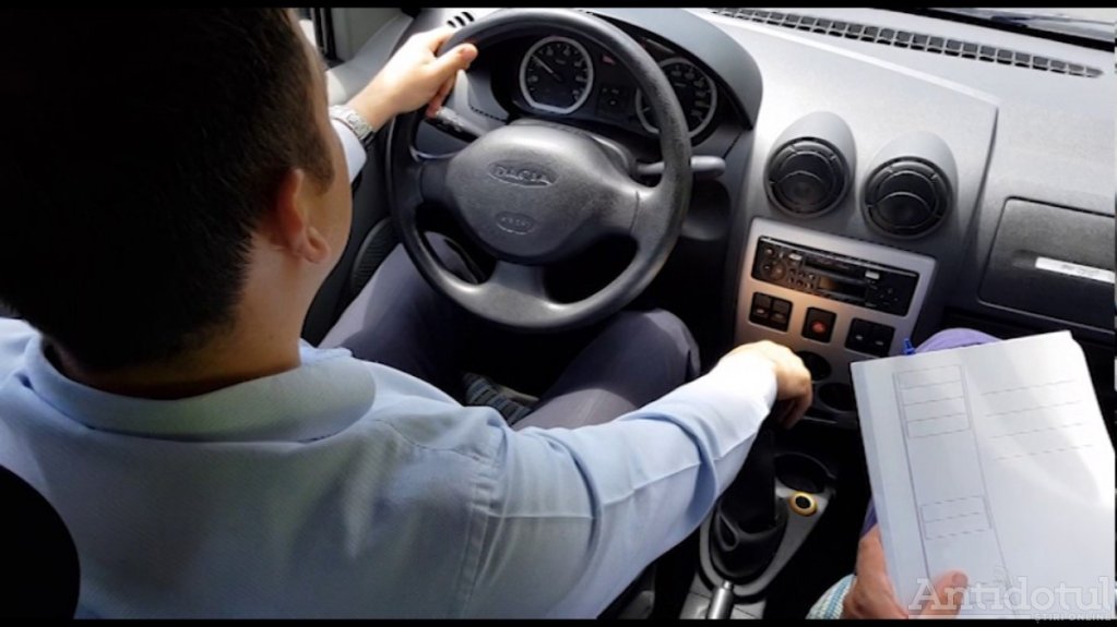 Traseu versus sală - la ce e mai greu să treci examenul auto?