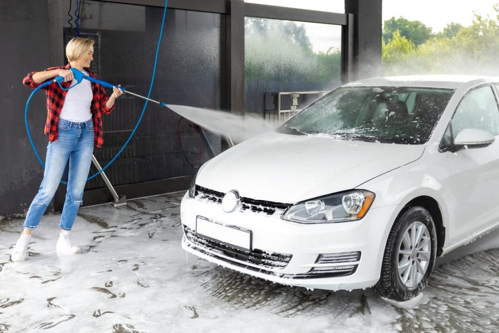 Ce trebuie să știi înainte de a investi într-o spălătorie auto: sfaturi de la experți