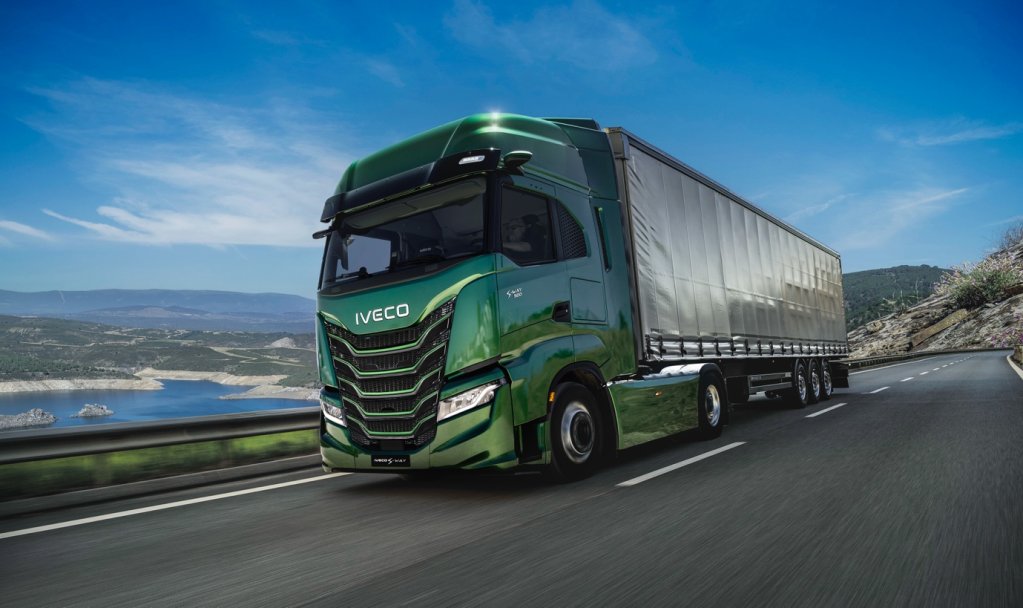 Inovație și confort cu noul IVECO S-WAY