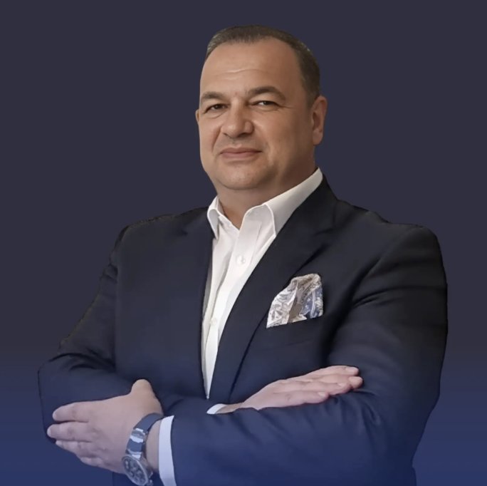Cum te ajută Adrian Pandelescu să iei decizii financiare fără stres și fără presiune