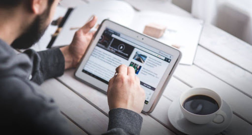 Alimentație sănătoasă în era digitală: cum tehnologia ne poate transforma obiceiurile