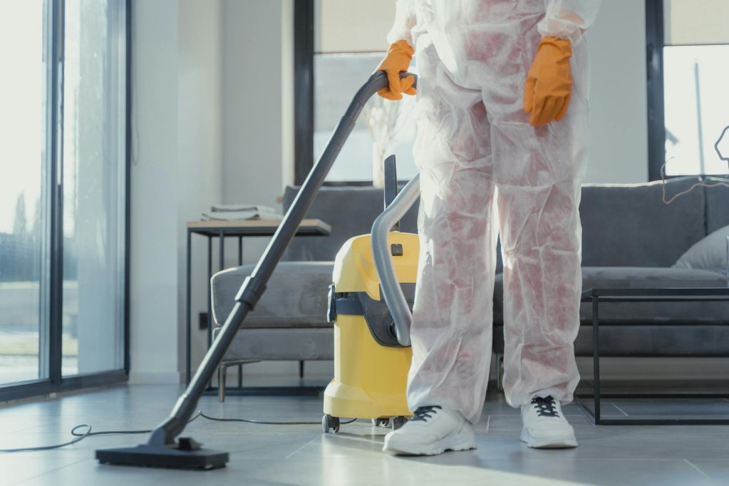 Servicii de curățenie sezoniere: pregătirea casei pentru fiecare anotimp
