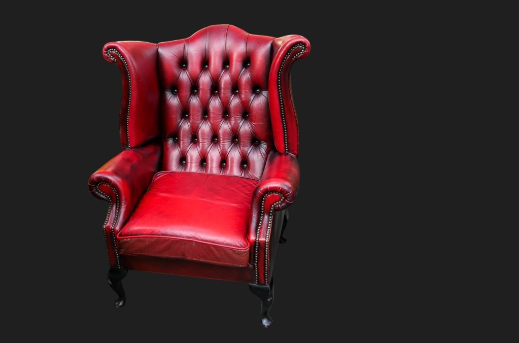 Cuie decorative pentru tapițerie și stilurile clasice care le poartă firesc