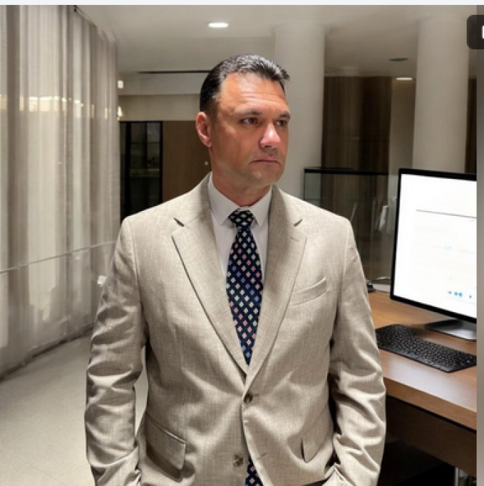 Teriș Mihai - avocat