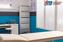 Dulap instrumentar medical pentru cabinete: vezi ce soluții propune Medical Expert cu livrare în România